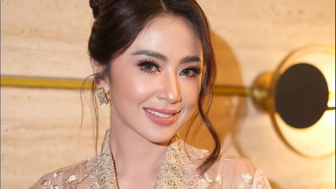 Dewi Perssik