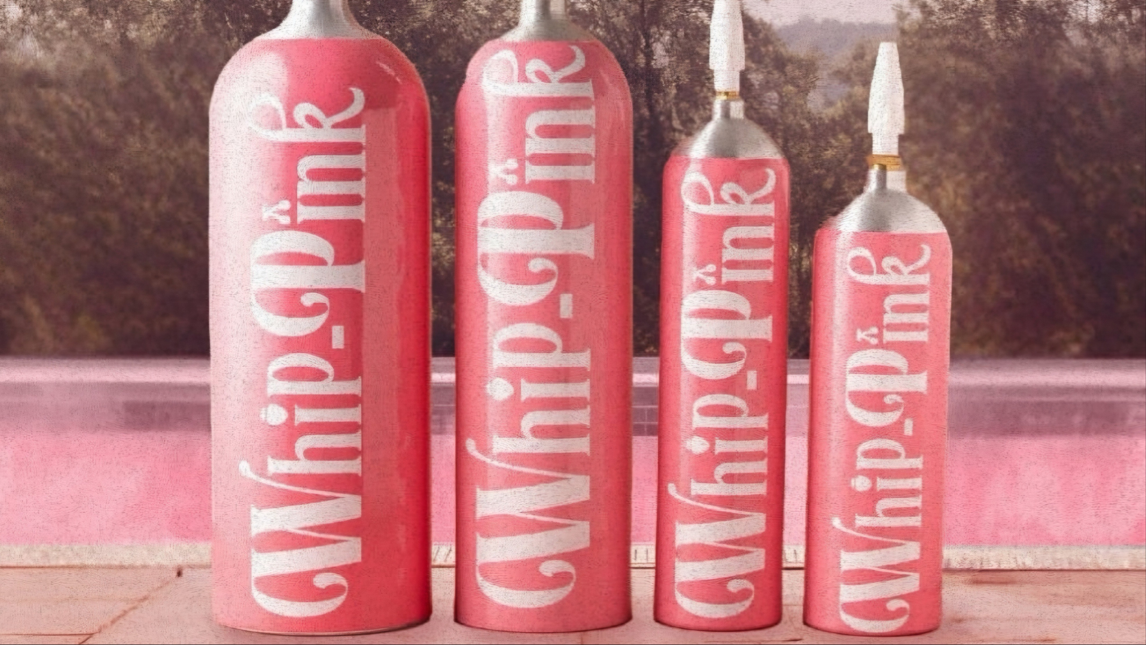 Bahaya Whip Pink