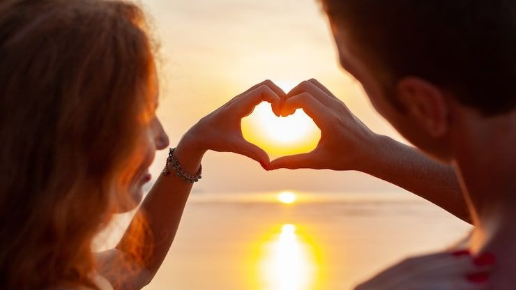 3 Zodiak Paling Beruntung dalam Percintaan Hari ini