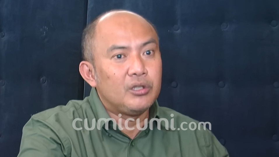 Apakah Ini Tanda-tanda Sosok Ayah Biologis Ressa Rosano Bakal Diungkap? Tantangan Adik Denada Sudah Diiyakan
            - galeri foto