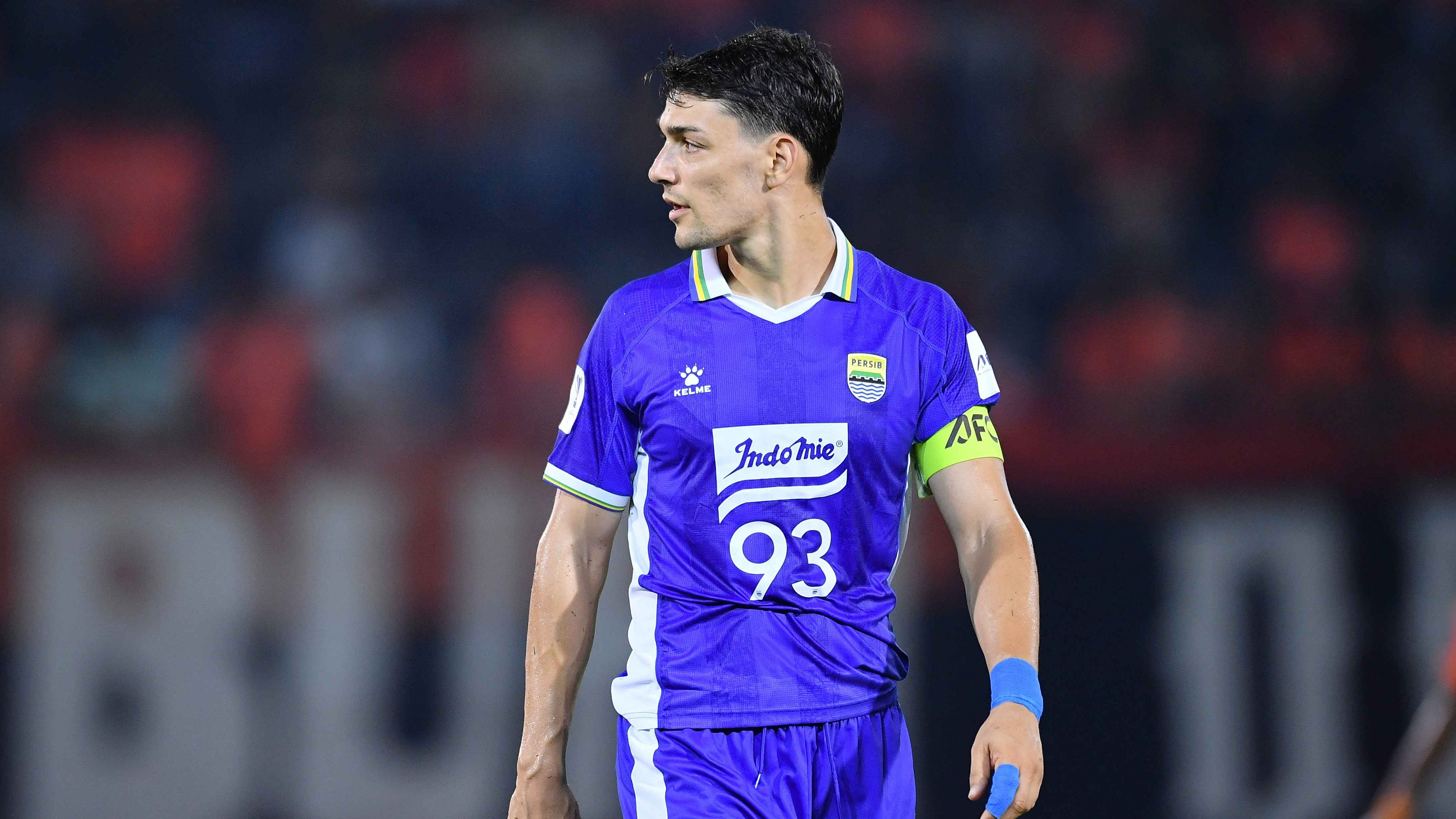 Curahan Hati Istri Federico Barba Usai Tinggalkan Persib, Bantah Rumor Ingin Cepat Angkat Kaki dari Bandung
            - galeri foto