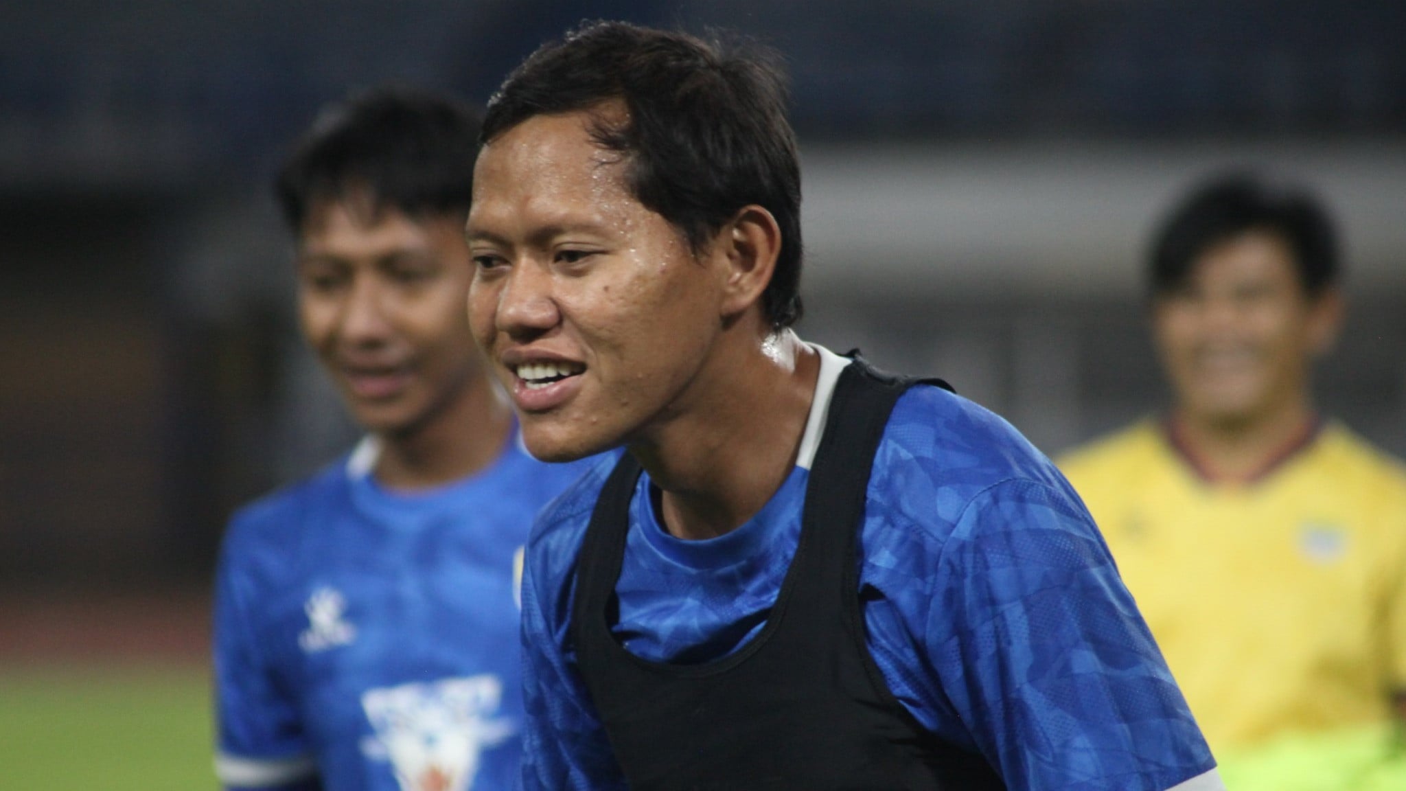 Pemain Persib Bandung, Adam Alis