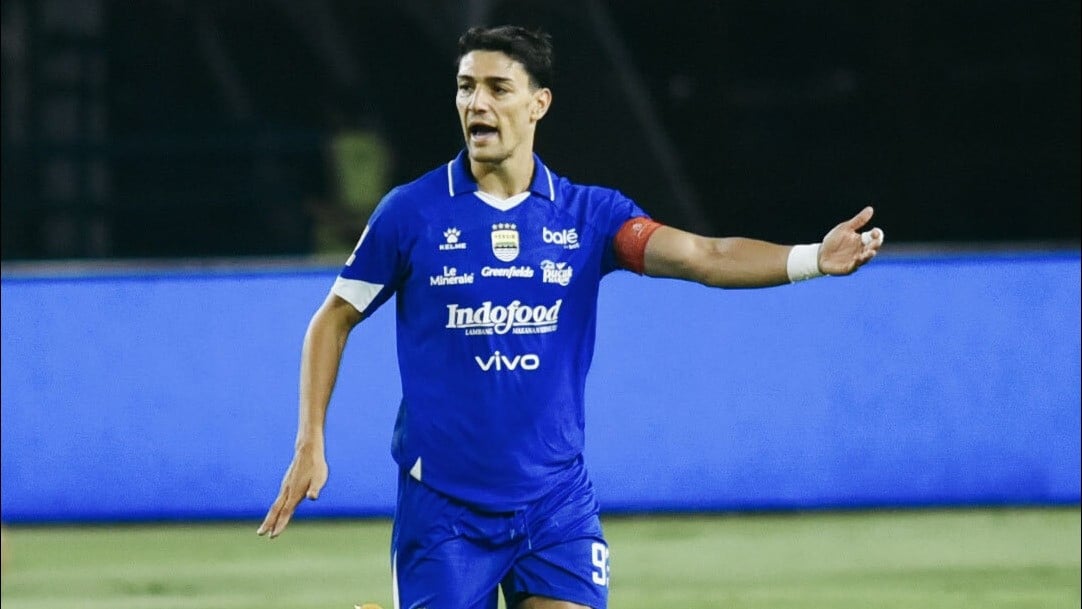 Federico Barba Antisipasi Lini Serang Persebaya
