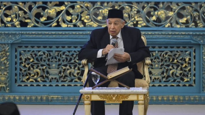 Ulama Quraish Shihab berceramah pada peringatan Nuzululquran di Istana Negara, Jakarta, Selasa (10/3/2026).