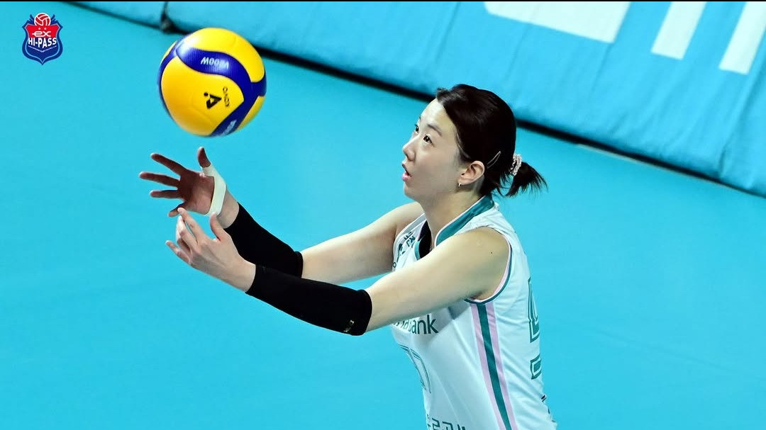 Kang So-hwi Masih Jauh di Atas Megawati Hangestri, Intip Daftar Gaji Tertinggi Pemain Lokal Liga Voli Korea 2026-2027
            - galeri foto