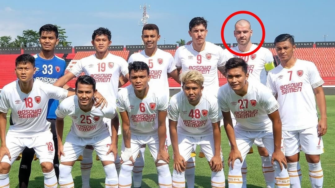 Wiljan Pluim (yang dilingkari merah) saat berseragam PSM Makassar