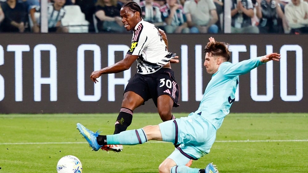 Striker Juventus Jonathan David