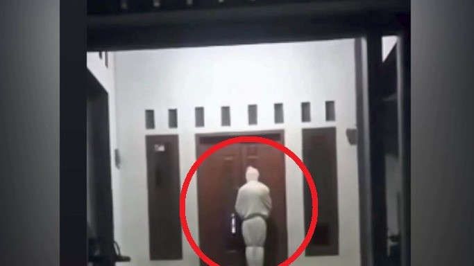 Solusi Dedi Mulyadi soal Aksi Teror Pocong, Warga Jabar Harus Lakukan Ini
            - galeri foto