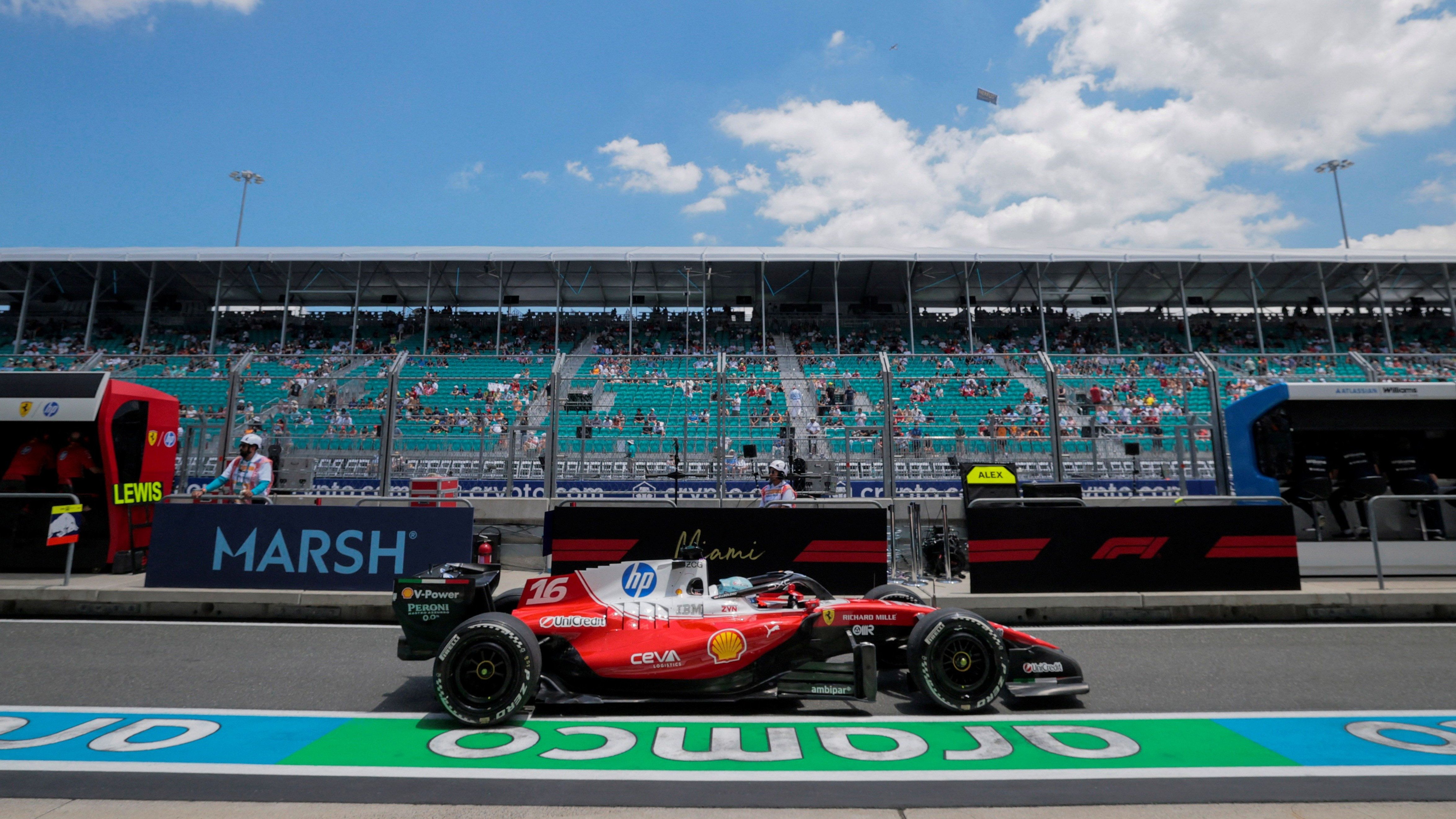 Pembalap Ferrari, Charles Leclerc saat Latihan bebas di F1 GP Miami 2026