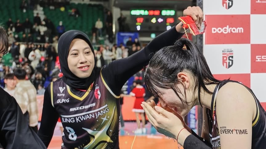 Megawati Hangestri saat masih berseragam Red Sparks