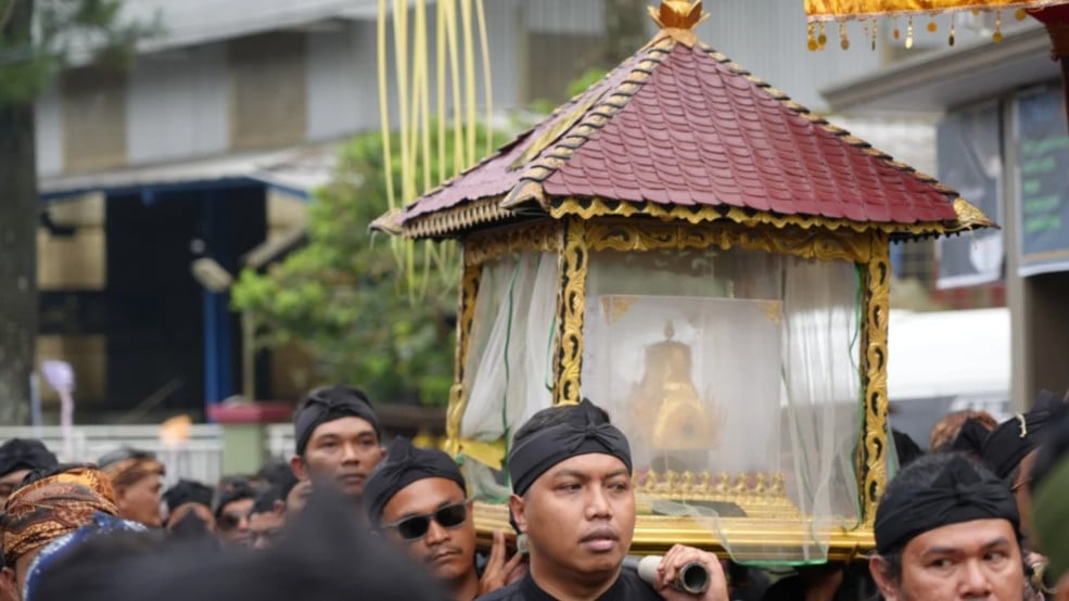 Mahkota Binokasih, pusaka peninggalan Kerajaan Sunda Pajajaran dari abad ke-14