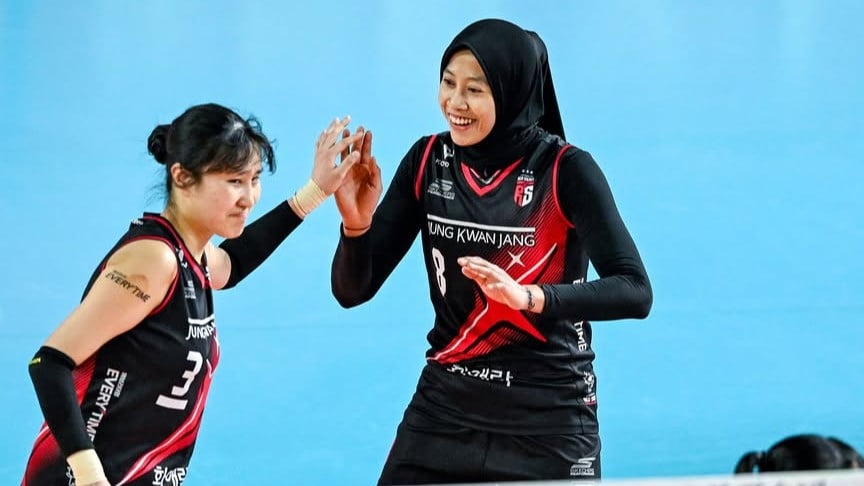 Megawati Hangestri dan Yeum Hye-seon saat masih berseragam Red Sparks