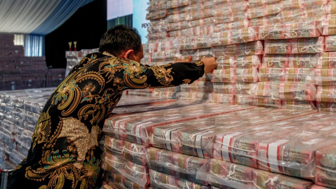 Lensa Berbicara: Penampakan Uang Rp10,27 Triliun Hasil Penertiban Hutan Curi Perhatian