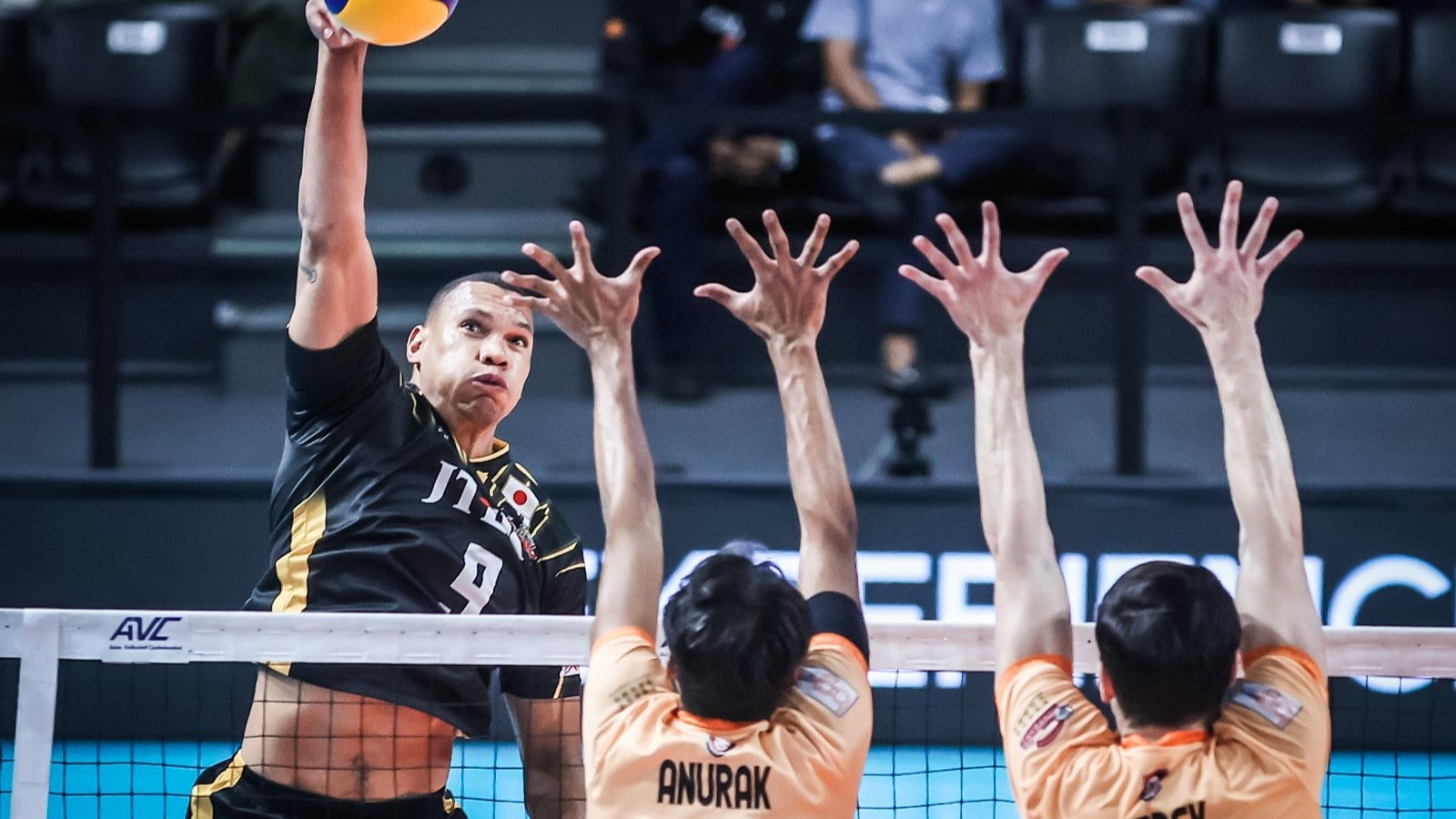 Nakhonratchasima VC vs Jtekt Stings Aichi