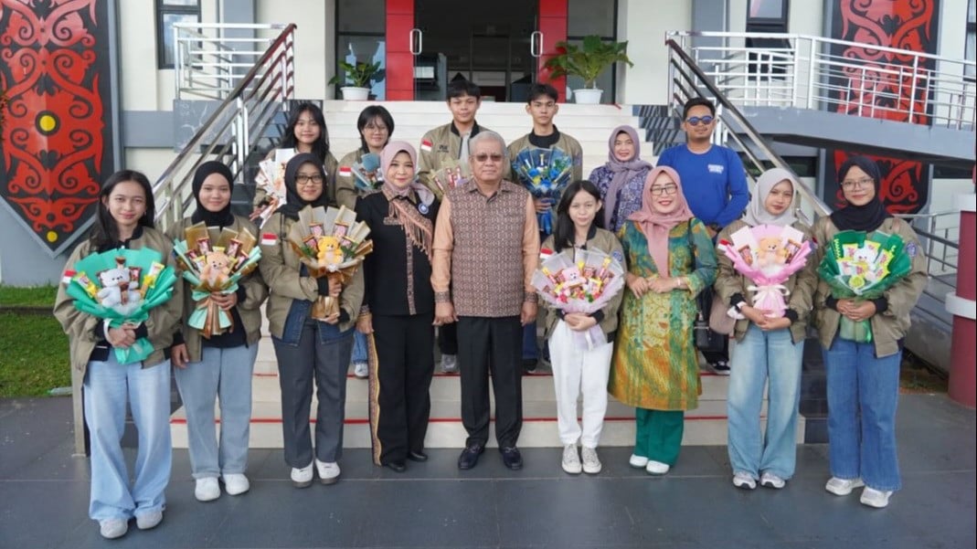 Siswa-siswi SMAN 1 Pontianak