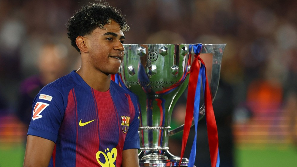 Penyerang Barcelona Lamine Yamal