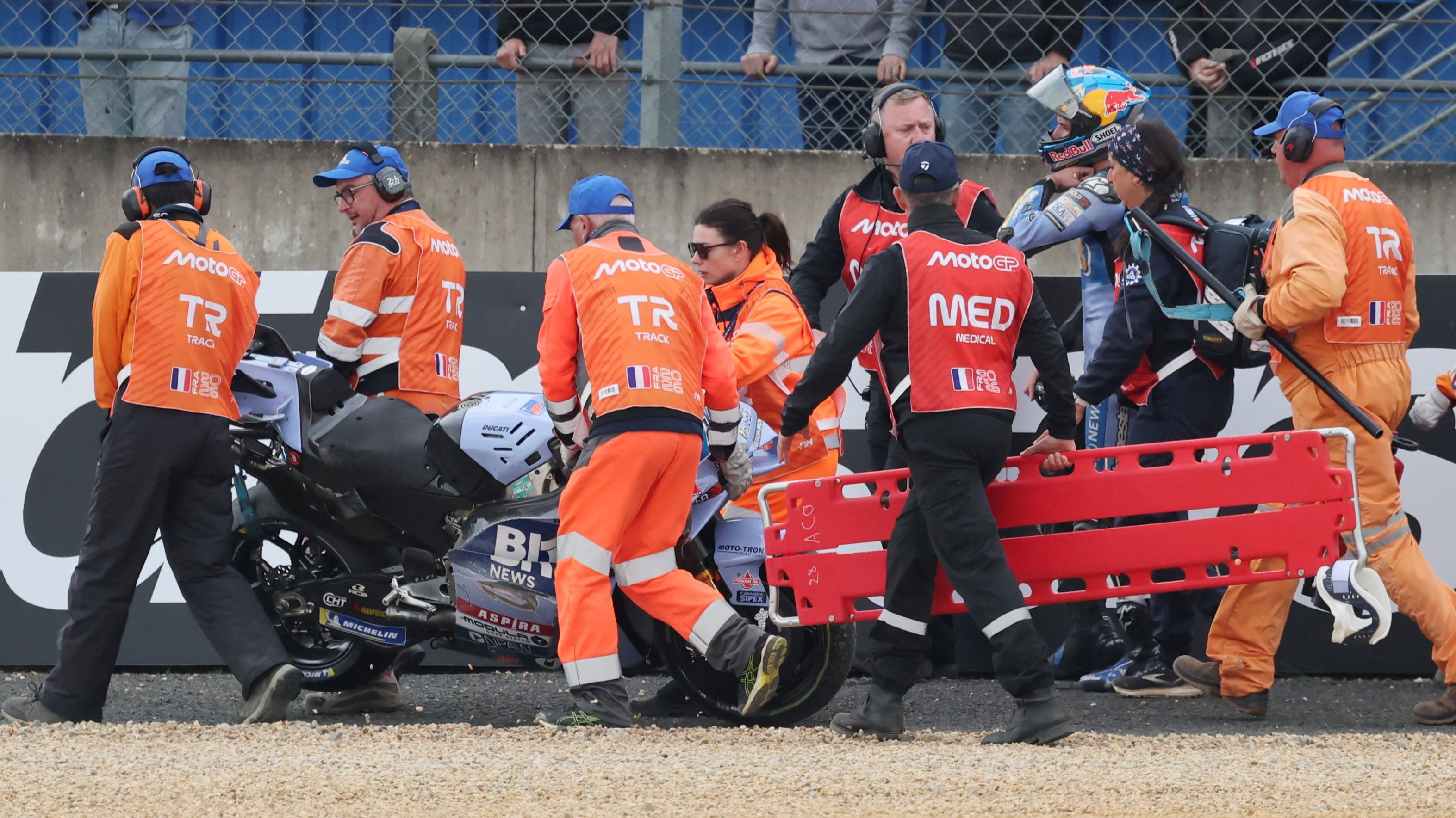 Alex Marquez Crash saat MotoGP Prancis 2026