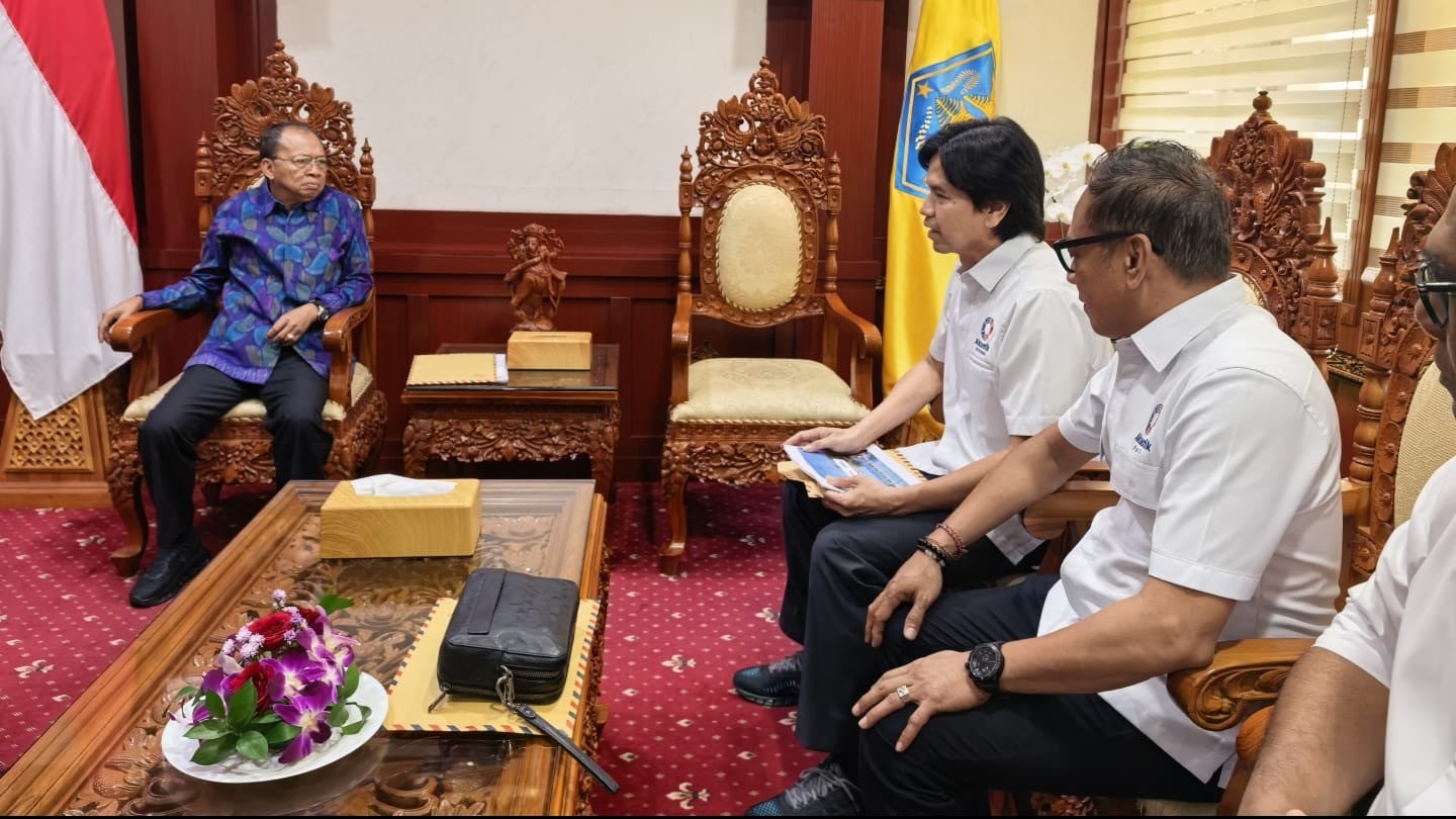 PB Akuatik Indonesia Temui Gubernur Bali, Wayan Koster