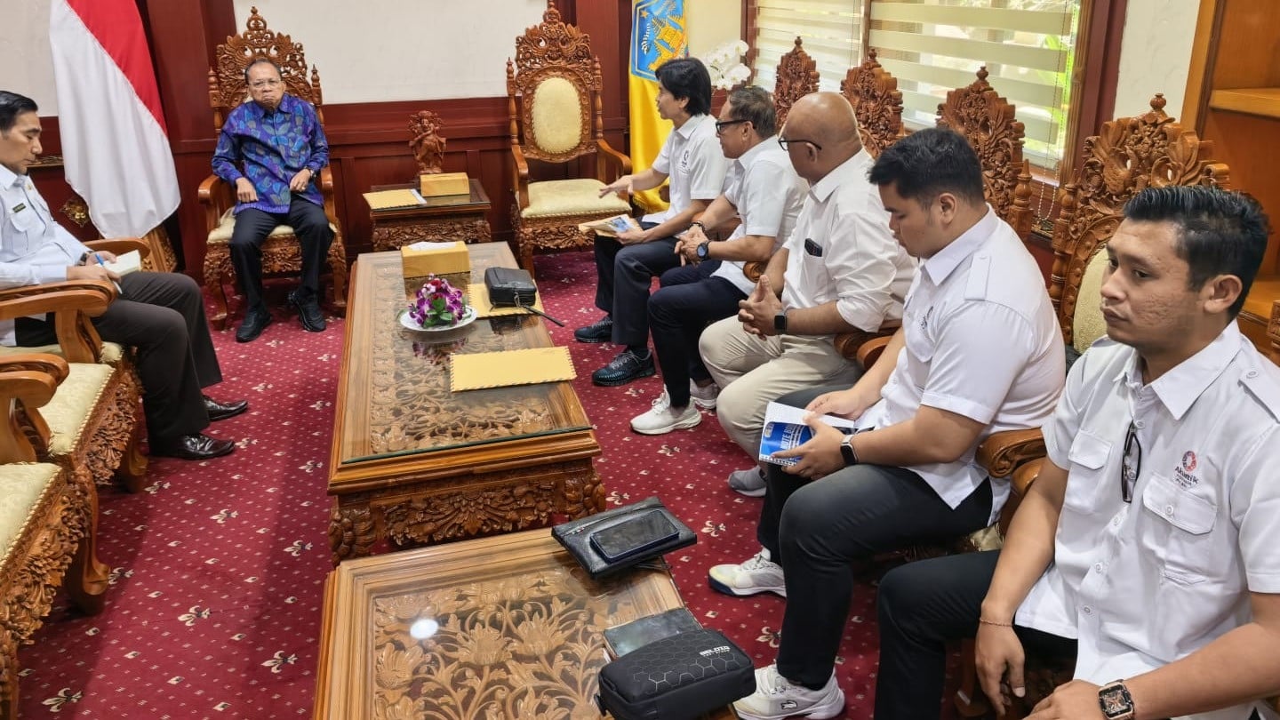 PB Akuatik Indonesia Temui Gubernur Bali, Wayan Koster