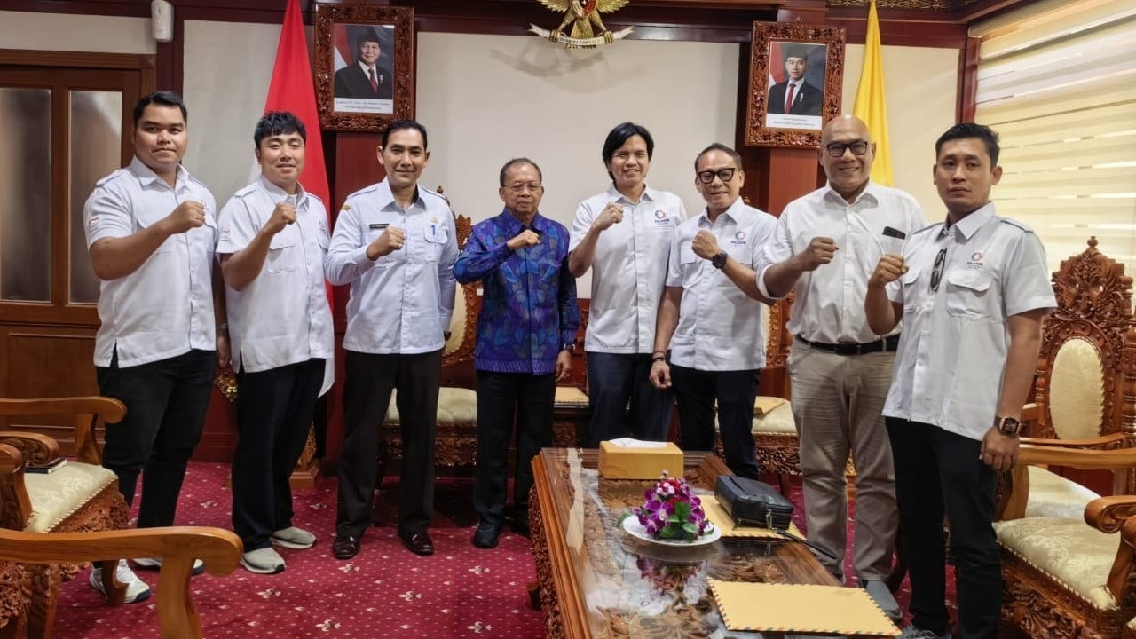 PB Akuatik Indonesia Temui Gubernur Bali, Wayan Koster
