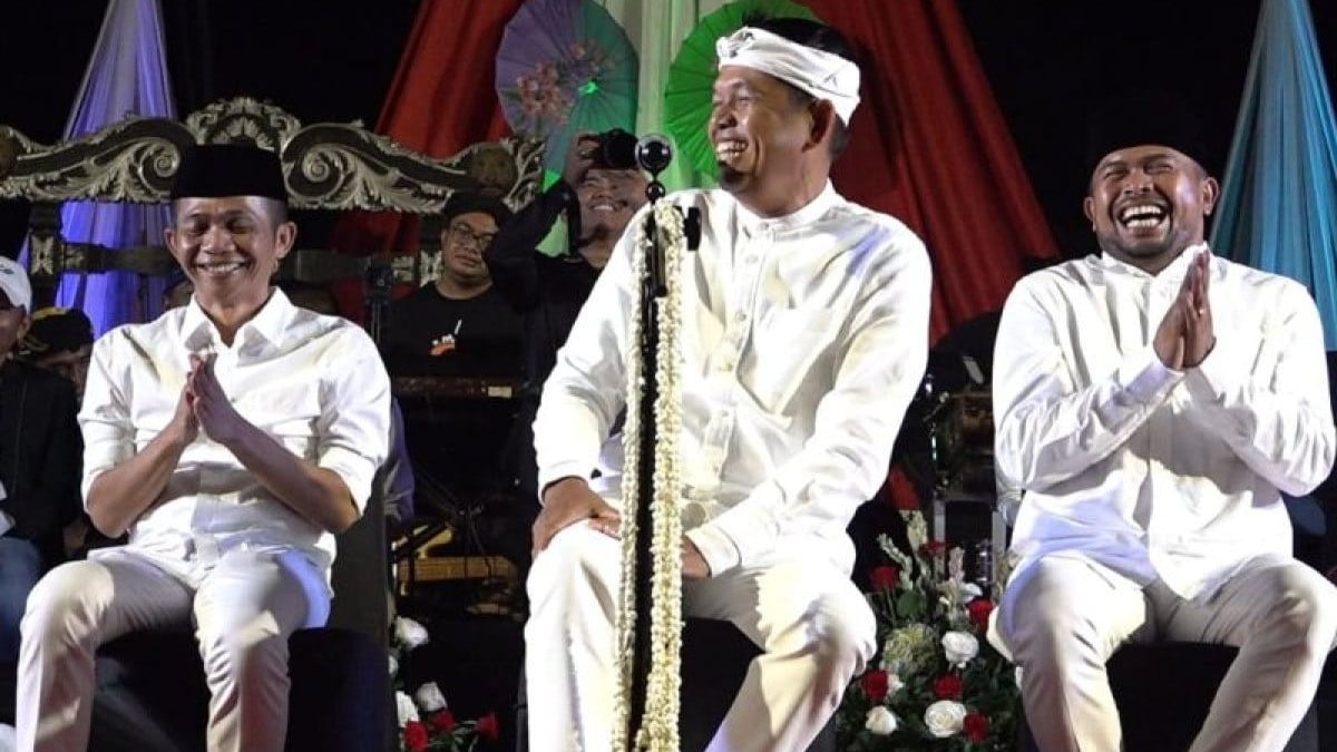 Gubernur Jabar, Dedi Mulyadi (KDM) bersama Bupati Purwakarta, Saepul Bahri Binzein & Wakil Bupati Purwakarta, Abang Ijo Hapidin