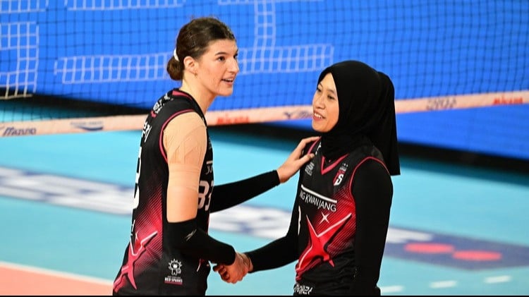 Megawati Hangestri dan Vanja Bukilic
