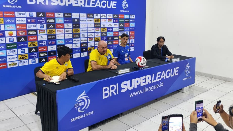 Konferensi Pers Persib Bandung