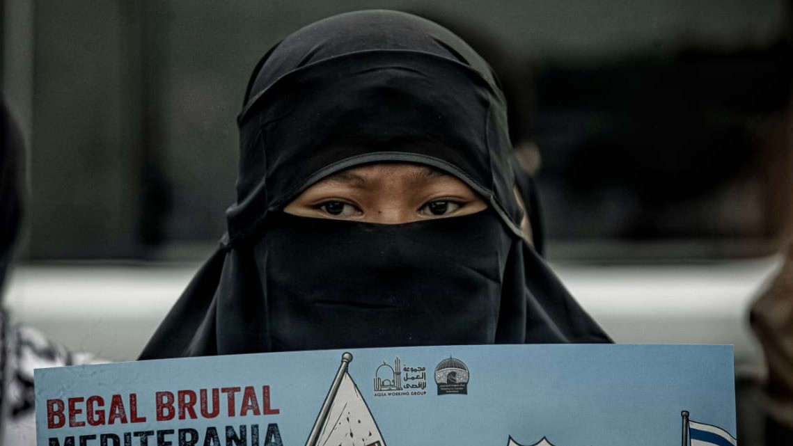 Lensa Berbicara: Massa AWG Gelar Aksi Solidaritas, Kecam Dugaan Kekerasan terhadap Aktivis Palestina