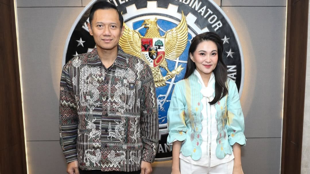 Pertemuan Menkoinfra Agus Harimurti Yudhoyono dan Gubernur Malut Sherly Tjoanda