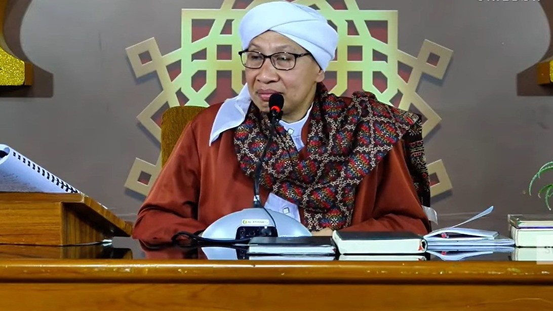 KH Yahya Zainul Ma arif alias Buya Yahya