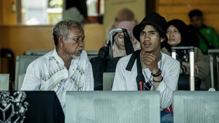 Menunggu Klakson Keberangkatan di H-1 Idul Adha