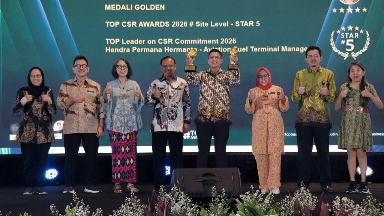 Eceng Gondok Disulap Jadi Listrik di Waduk Cengklik
            - galeri foto