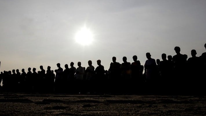 Ratusan Jemaah Laksanakan Salat Iduladha 1447 H di Pantai Lagoon Ancol