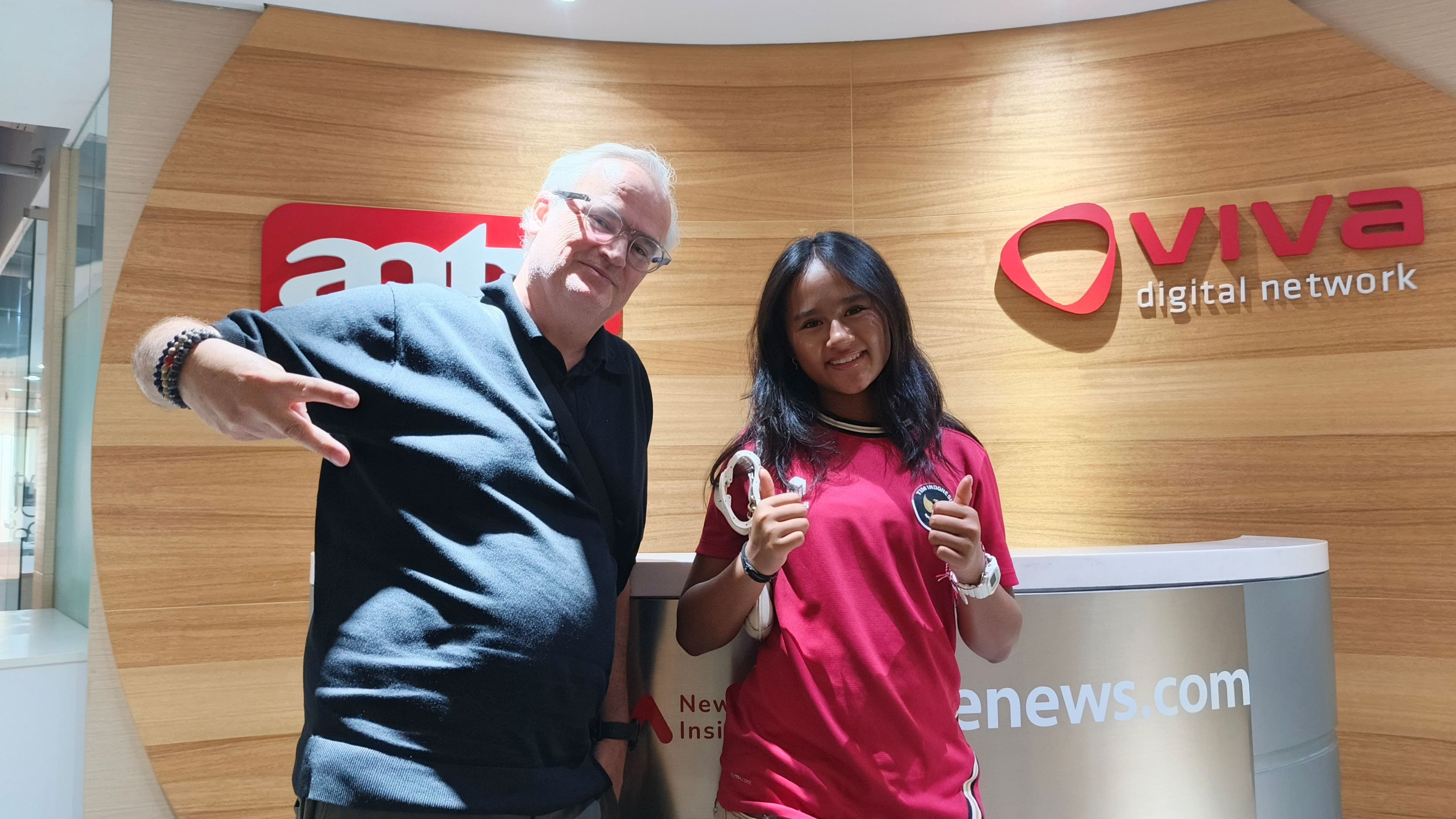 ‎Profil Zazi Betari Landman, Atlet Snowboarding 14 Tahun yang Bermimpi Harumkan Nama Indonesia di Olimpiade Musim Dingin 2030
            - galeri foto