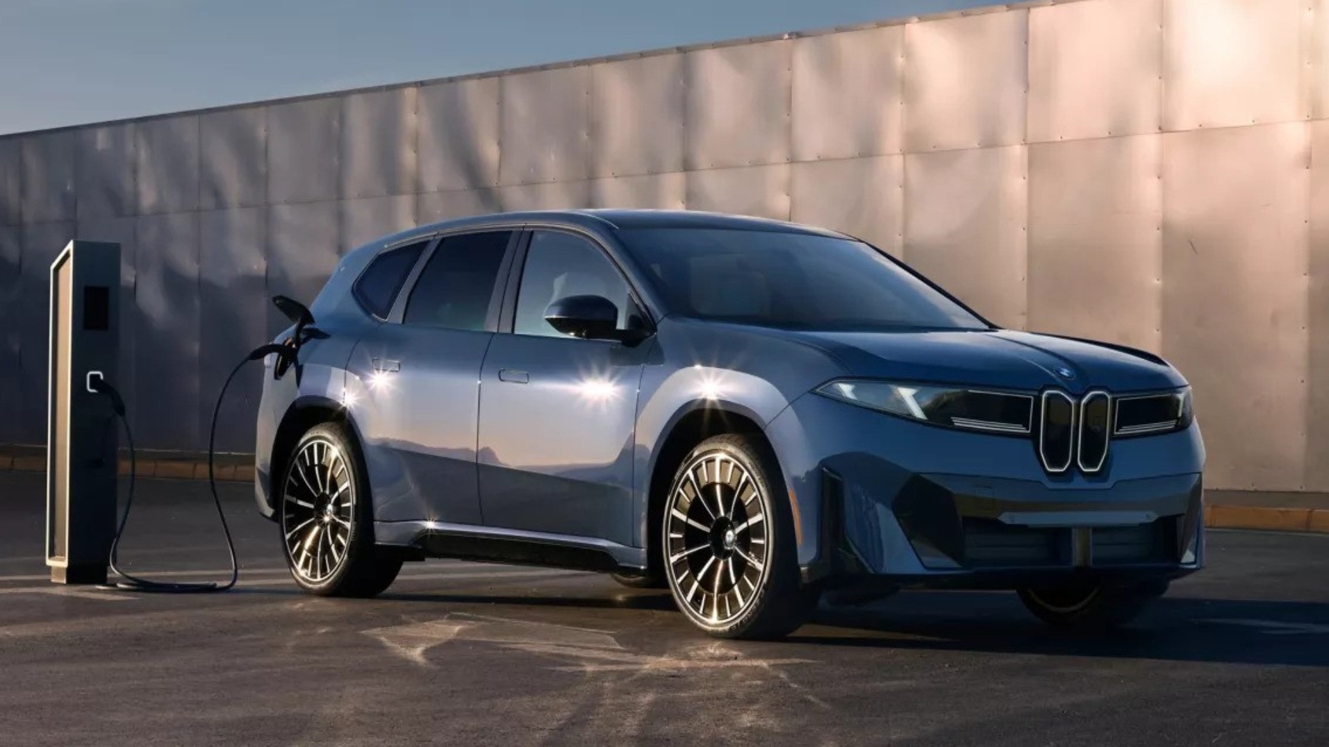 Mobil BMW  iX3