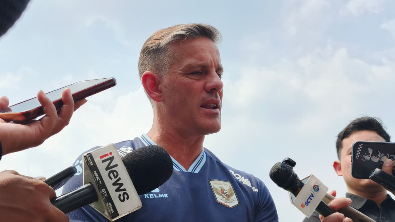 Pelatih Timnas Indonesia, John Herdman di Sesi Latihan Jelang Piala AFF 2026