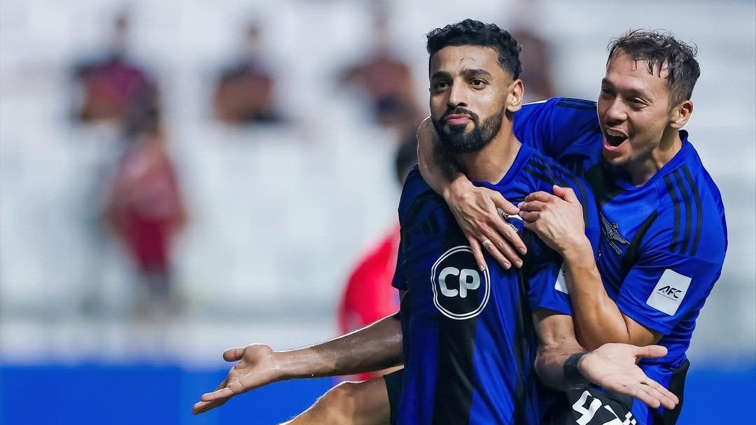 Muhsen Al-Ghassani (depan) saat berseragam Bangkok United