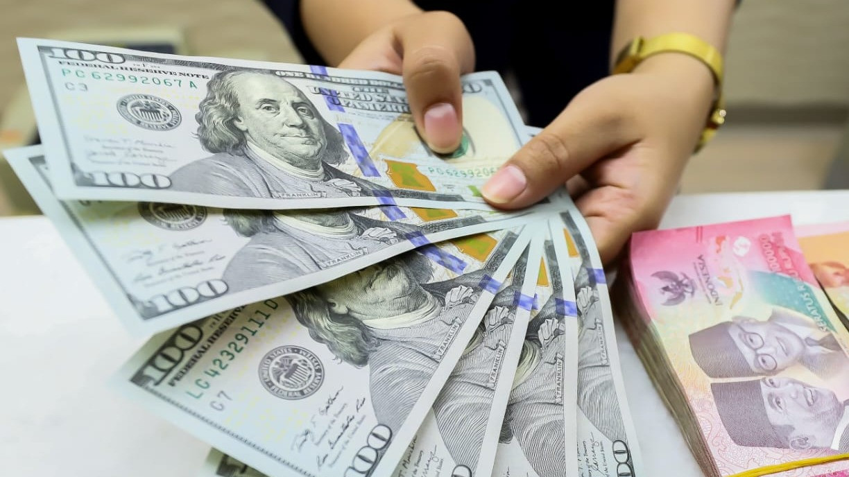 Mata uang Rupiah dan Dolar AS