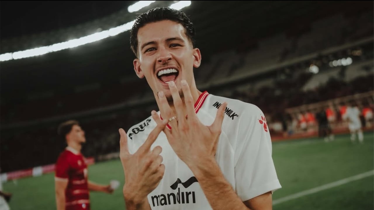 Justin Hubner cetak gol di laga Timnas Indonesia vs Oman