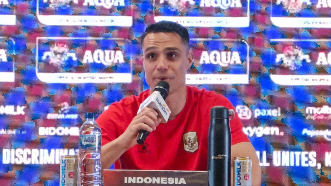 Pemain Timnas Indonesia, Joey Pelupessy di Sesi Konferensi Pers
