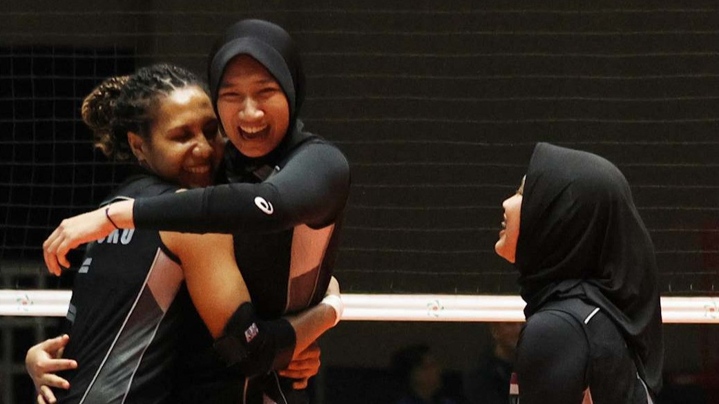 Tiga Pemain Timnas Voli Putri Indonesia, Mediol Yoku, Chelsa Berliana dan Tisya Amalya Putri di AVC Womens Cup 2026