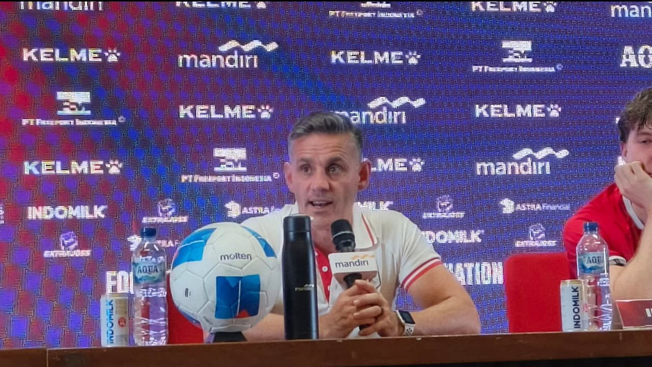 John Herdman Komentari Kehadiran pelatih Vietnam Kim Sang-sik