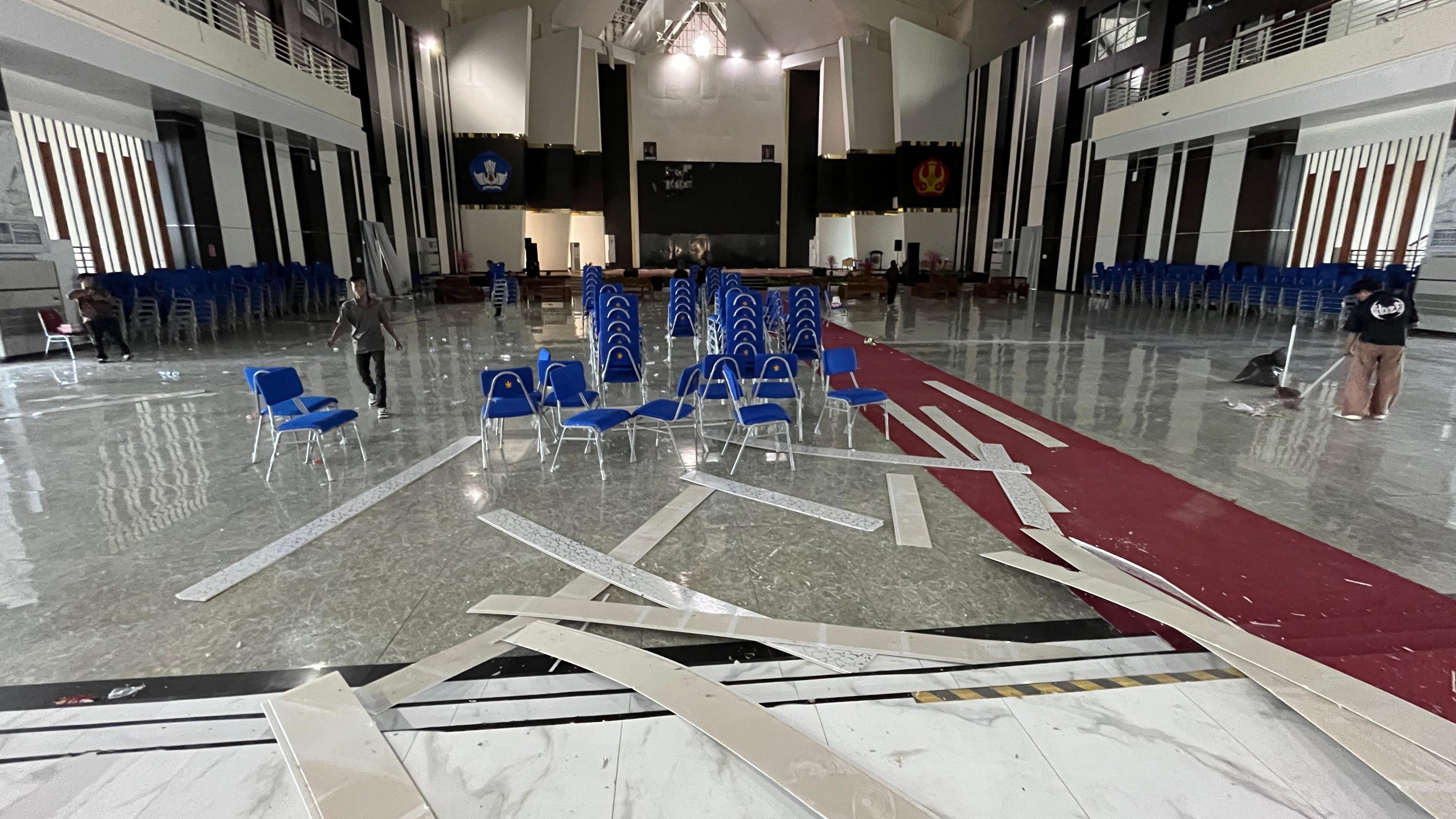Auditorium Universitas Tadulako Palu Rusak Akibat Gempa M 6,7 di Palu