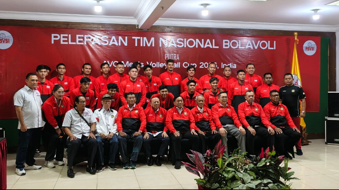 PBVSI bersama Timnas Voli Indonesia.