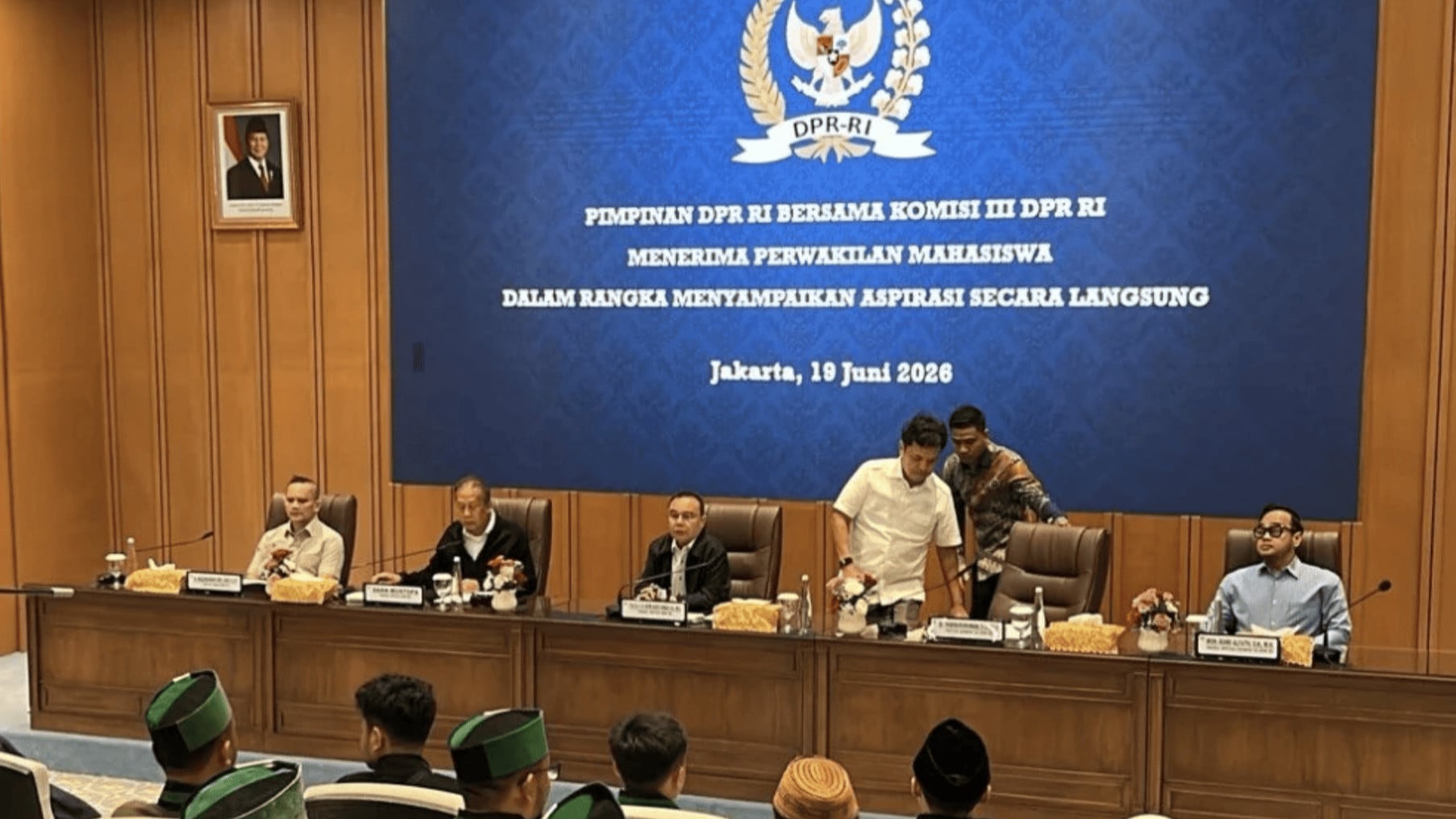 DPR Gelar Audiensi Bareng Mahasiswa.
