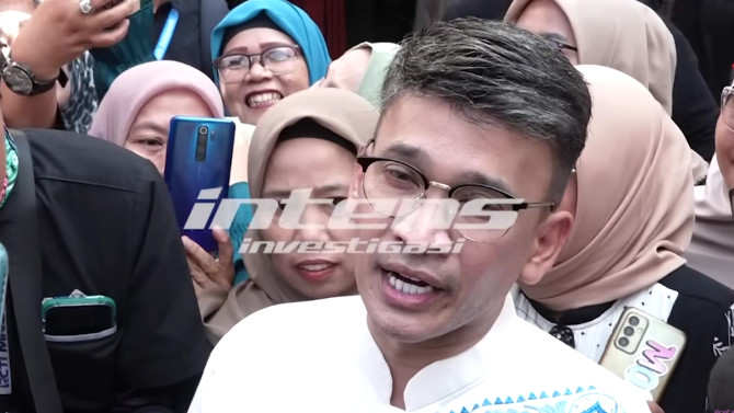 Lagi, Ruben Onsu Tak Mau Anaknya Ikut Live Sarwendah dan Gio
            - galeri foto