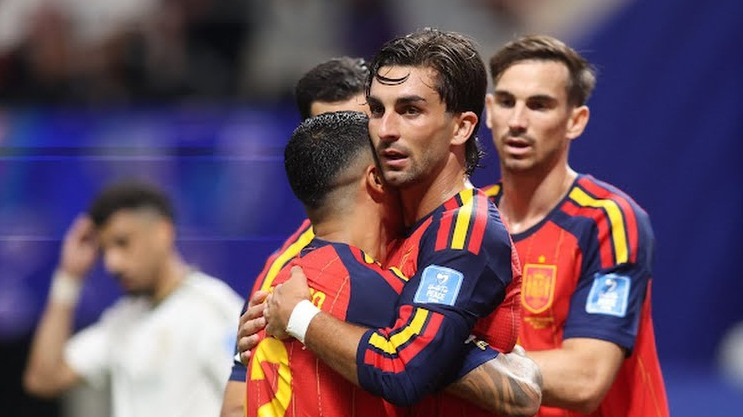 Selebrasi Pemain Spanyol Usai Mengalahkan Arab Saudi di Piala Dunia 2026