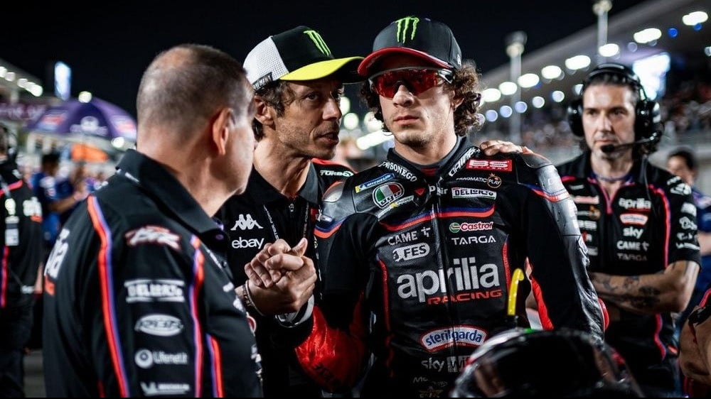 Valentino Rossi dan Marco Bezzecchi
