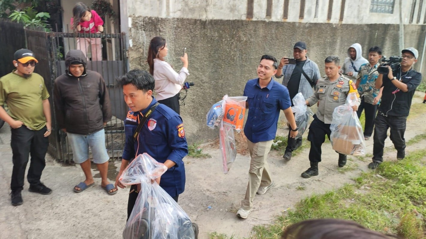 Olah TKP Indekos di Bandung Lokasi Penyekapan dan Penganiayaan Sadis Yuvita, Kesakisan Ketua RT Lihat Polisi Kantongi Sejumlah Barang Ini