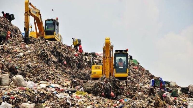 Ilustrasi: Kondisi timbunan sampah di TPA Sumur Batu, Kecamatan Bantargebang, Kota Bekasi.
